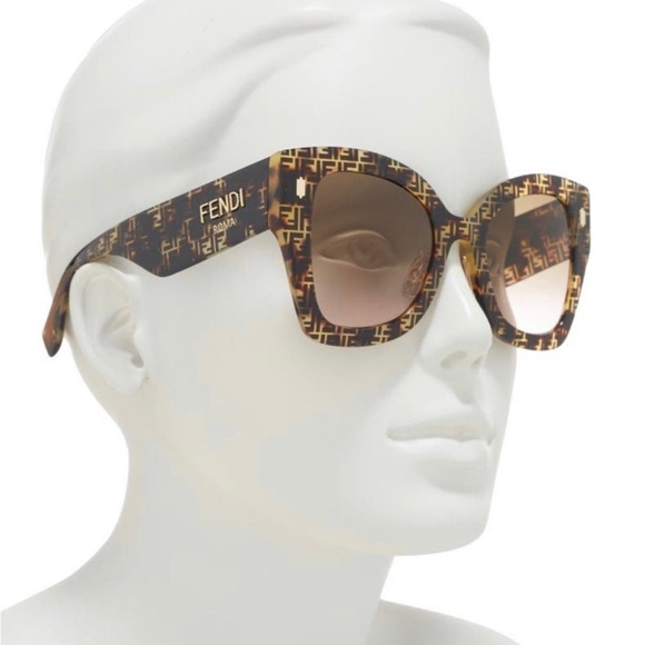 Fendi F Roma Havana Logo Oversized Sunglasses - Picture 1 of 11